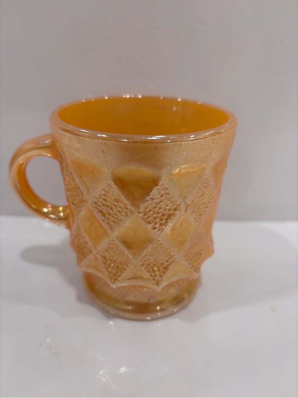 Vintage fire king Kimberly peach lustre milk glass coffee mug- anchor hocking